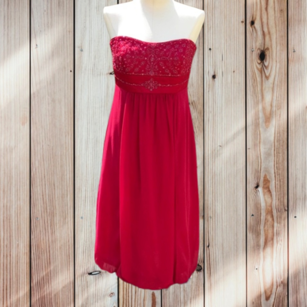 David's Bridal strapless dress size 2